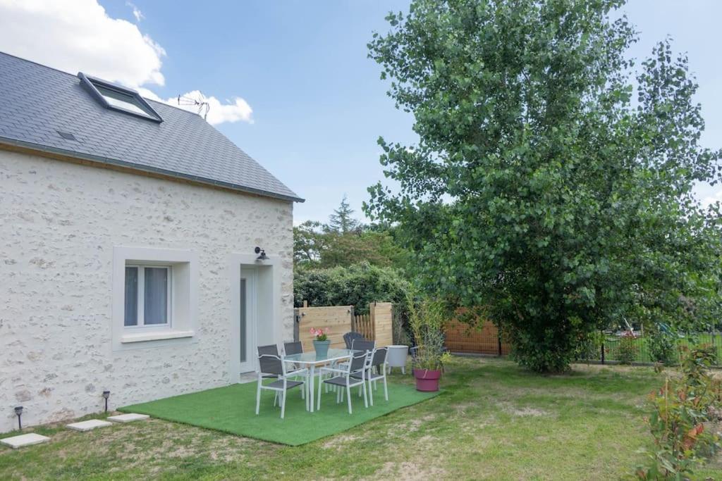 Maison/Appartement Avec Jardin Saint-Denis-en-Val Exterior photo
