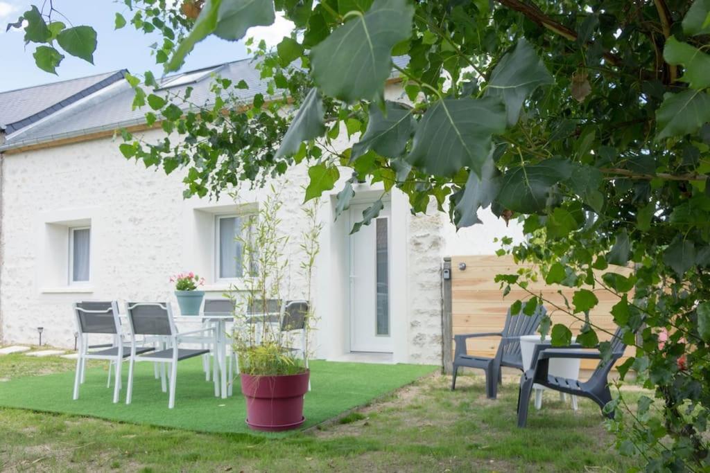Maison/Appartement Avec Jardin Saint-Denis-en-Val Exterior photo